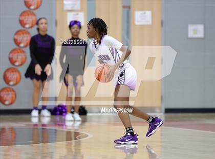 Thumbnail 1 in Fairbanks vs Africentric Early College (OHSAA D3 District Final) photogallery.