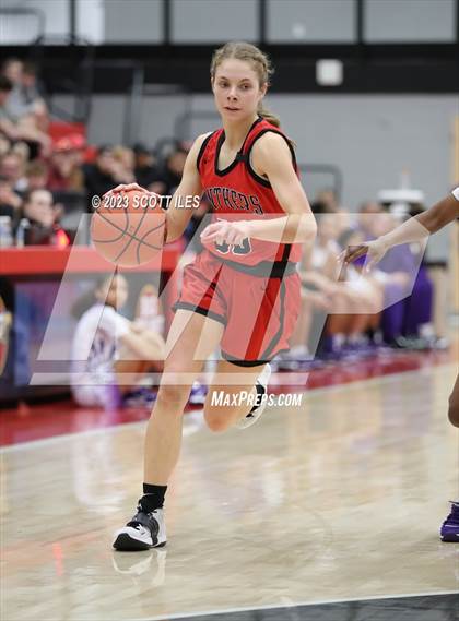 Thumbnail 3 in Fairbanks vs Africentric Early College (OHSAA D3 District Final) photogallery.