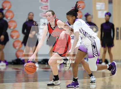 Thumbnail 1 in Fairbanks vs Africentric Early College (OHSAA D3 District Final) photogallery.