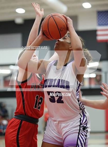 Thumbnail 3 in Fairbanks vs Africentric Early College (OHSAA D3 District Final) photogallery.