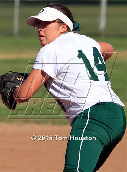Thumbnail 1 in Bonita vs Los Altos photogallery.