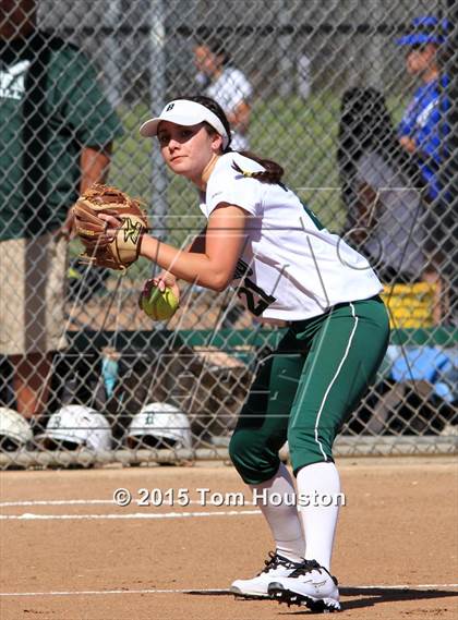 Thumbnail 2 in Bonita vs Los Altos photogallery.