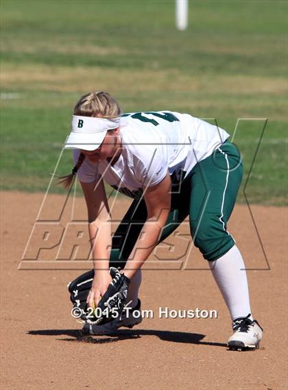 Thumbnail 1 in Bonita vs Los Altos photogallery.