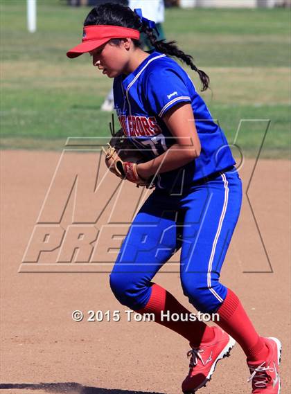 Thumbnail 3 in Bonita vs Los Altos photogallery.