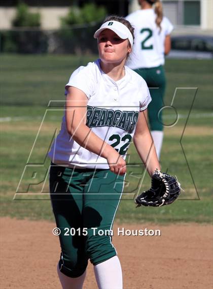 Thumbnail 3 in Bonita vs Los Altos photogallery.