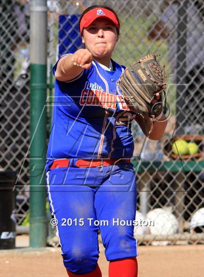 Thumbnail 2 in Bonita vs Los Altos photogallery.
