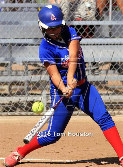 Thumbnail 1 in Bonita vs Los Altos photogallery.