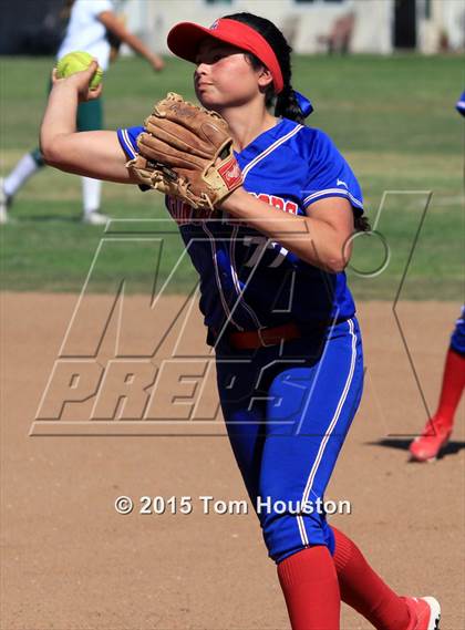 Thumbnail 3 in Bonita vs Los Altos photogallery.