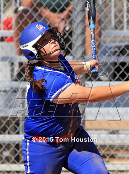 Thumbnail 3 in Bonita vs Los Altos photogallery.