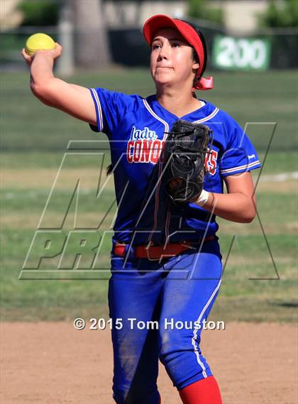 Thumbnail 1 in Bonita vs Los Altos photogallery.