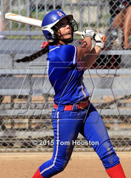 Thumbnail 2 in Bonita vs Los Altos photogallery.