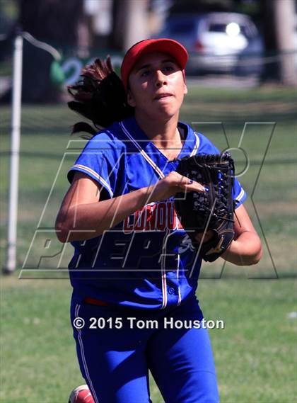 Thumbnail 2 in Bonita vs Los Altos photogallery.