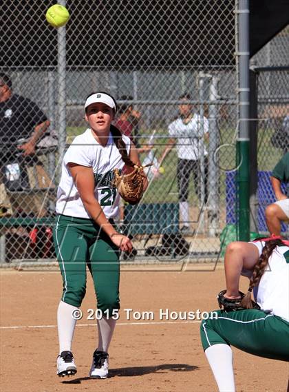 Thumbnail 3 in Bonita vs Los Altos photogallery.