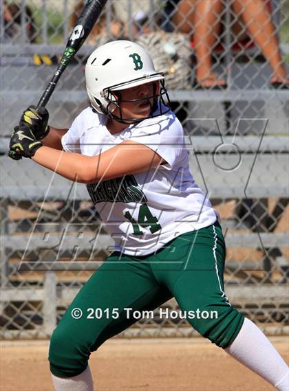 Thumbnail 3 in Bonita vs Los Altos photogallery.