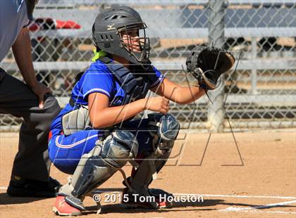 Thumbnail 3 in Bonita vs Los Altos photogallery.
