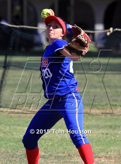 Thumbnail 3 in Bonita vs Los Altos photogallery.