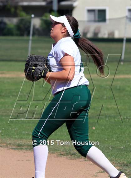 Thumbnail 2 in Bonita vs Los Altos photogallery.