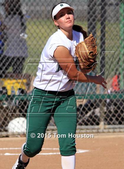 Thumbnail 3 in Bonita vs Los Altos photogallery.