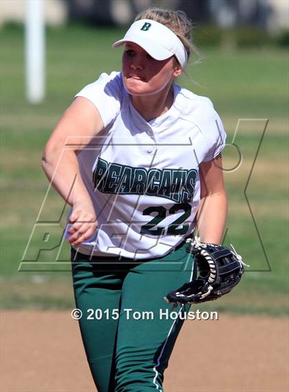 Thumbnail 3 in Bonita vs Los Altos photogallery.