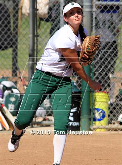 Thumbnail 1 in Bonita vs Los Altos photogallery.