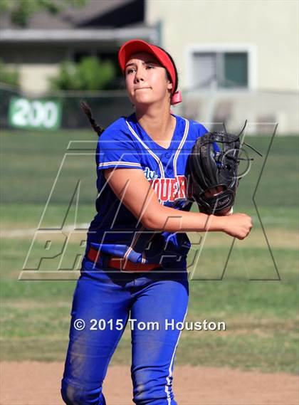 Thumbnail 1 in Bonita vs Los Altos photogallery.