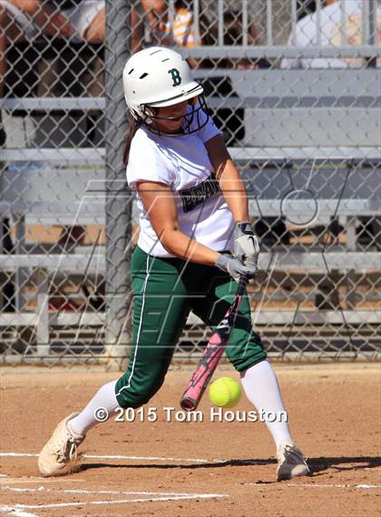 Thumbnail 2 in Bonita vs Los Altos photogallery.