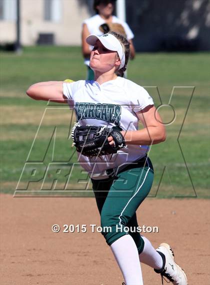Thumbnail 1 in Bonita vs Los Altos photogallery.