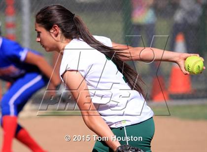 Thumbnail 3 in Bonita vs Los Altos photogallery.