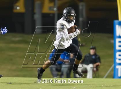 Thumbnail 1 in Hebron @ Plano West photogallery.
