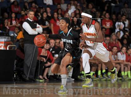 Thumbnail 2 in Santiago vs. Etiwanda (CIF SS D1AA Final) photogallery.