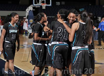 Thumbnail 2 in Santiago vs. Etiwanda (CIF SS D1AA Final) photogallery.