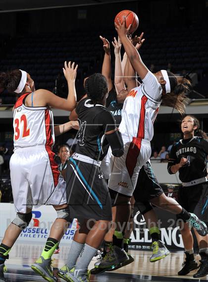 Thumbnail 3 in Santiago vs. Etiwanda (CIF SS D1AA Final) photogallery.