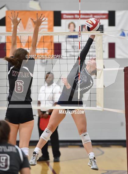 Thumbnail 2 in Wylie East @ Wylie photogallery.