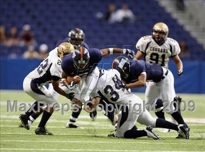 Thumbnail 3 in Edinburg North vs. Brandeis (Texas 5A Region 4 Playoffs) photogallery.