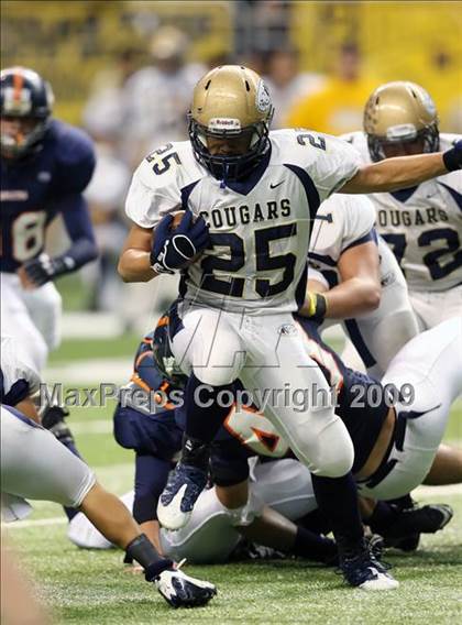 Thumbnail 1 in Edinburg North vs. Brandeis (Texas 5A Region 4 Playoffs) photogallery.