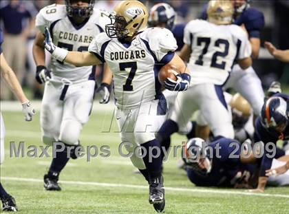 Thumbnail 1 in Edinburg North vs. Brandeis (Texas 5A Region 4 Playoffs) photogallery.