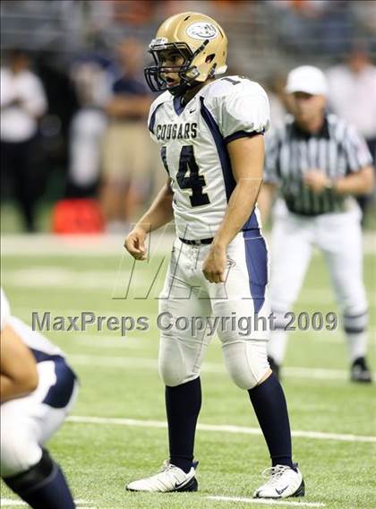 Thumbnail 3 in Edinburg North vs. Brandeis (Texas 5A Region 4 Playoffs) photogallery.