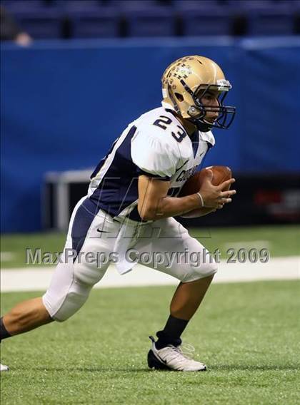 Thumbnail 1 in Edinburg North vs. Brandeis (Texas 5A Region 4 Playoffs) photogallery.