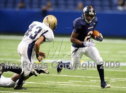 Thumbnail 2 in Edinburg North vs. Brandeis (Texas 5A Region 4 Playoffs) photogallery.