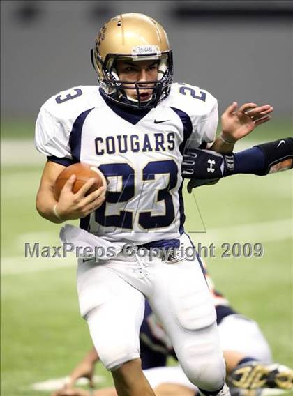 Thumbnail 2 in Edinburg North vs. Brandeis (Texas 5A Region 4 Playoffs) photogallery.