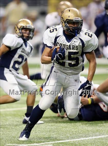 Thumbnail 1 in Edinburg North vs. Brandeis (Texas 5A Region 4 Playoffs) photogallery.