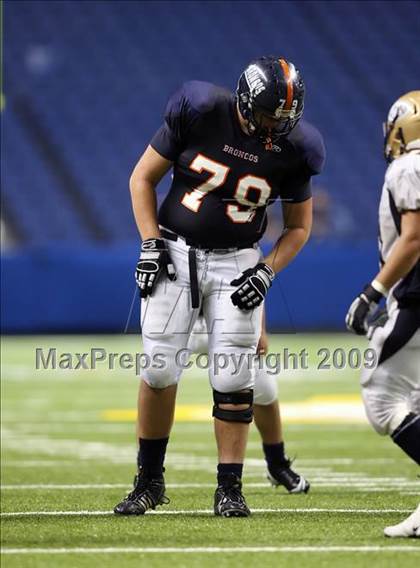 Thumbnail 3 in Edinburg North vs. Brandeis (Texas 5A Region 4 Playoffs) photogallery.