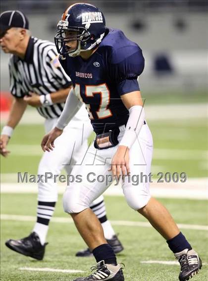Thumbnail 1 in Edinburg North vs. Brandeis (Texas 5A Region 4 Playoffs) photogallery.