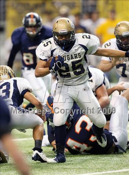 Thumbnail 2 in Edinburg North vs. Brandeis (Texas 5A Region 4 Playoffs) photogallery.