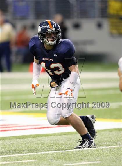 Thumbnail 2 in Edinburg North vs. Brandeis (Texas 5A Region 4 Playoffs) photogallery.