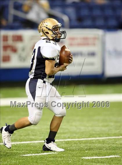 Thumbnail 1 in Edinburg North vs. Brandeis (Texas 5A Region 4 Playoffs) photogallery.