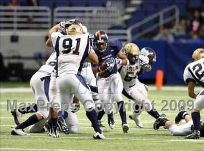 Thumbnail 2 in Edinburg North vs. Brandeis (Texas 5A Region 4 Playoffs) photogallery.