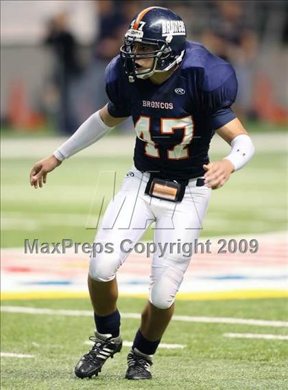Thumbnail 3 in Edinburg North vs. Brandeis (Texas 5A Region 4 Playoffs) photogallery.