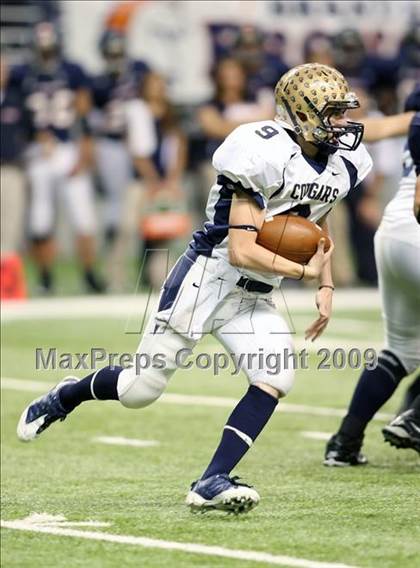 Thumbnail 1 in Edinburg North vs. Brandeis (Texas 5A Region 4 Playoffs) photogallery.