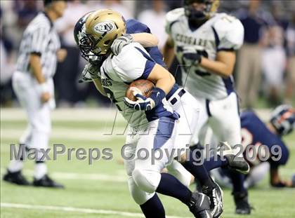 Thumbnail 3 in Edinburg North vs. Brandeis (Texas 5A Region 4 Playoffs) photogallery.